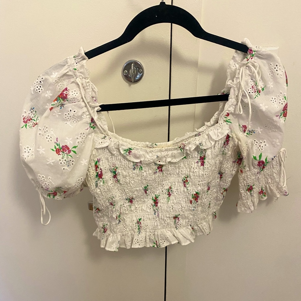 For love and lemons crop top